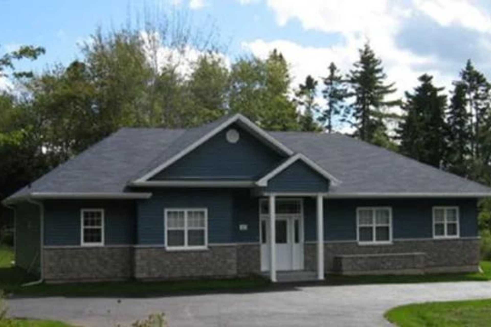 Advantage Exteriors